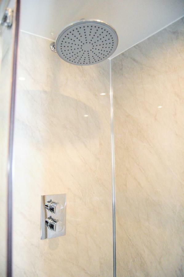 Bright City Centre House - Private Garden & Parking! Villa Glasgow Dış mekan fotoğraf